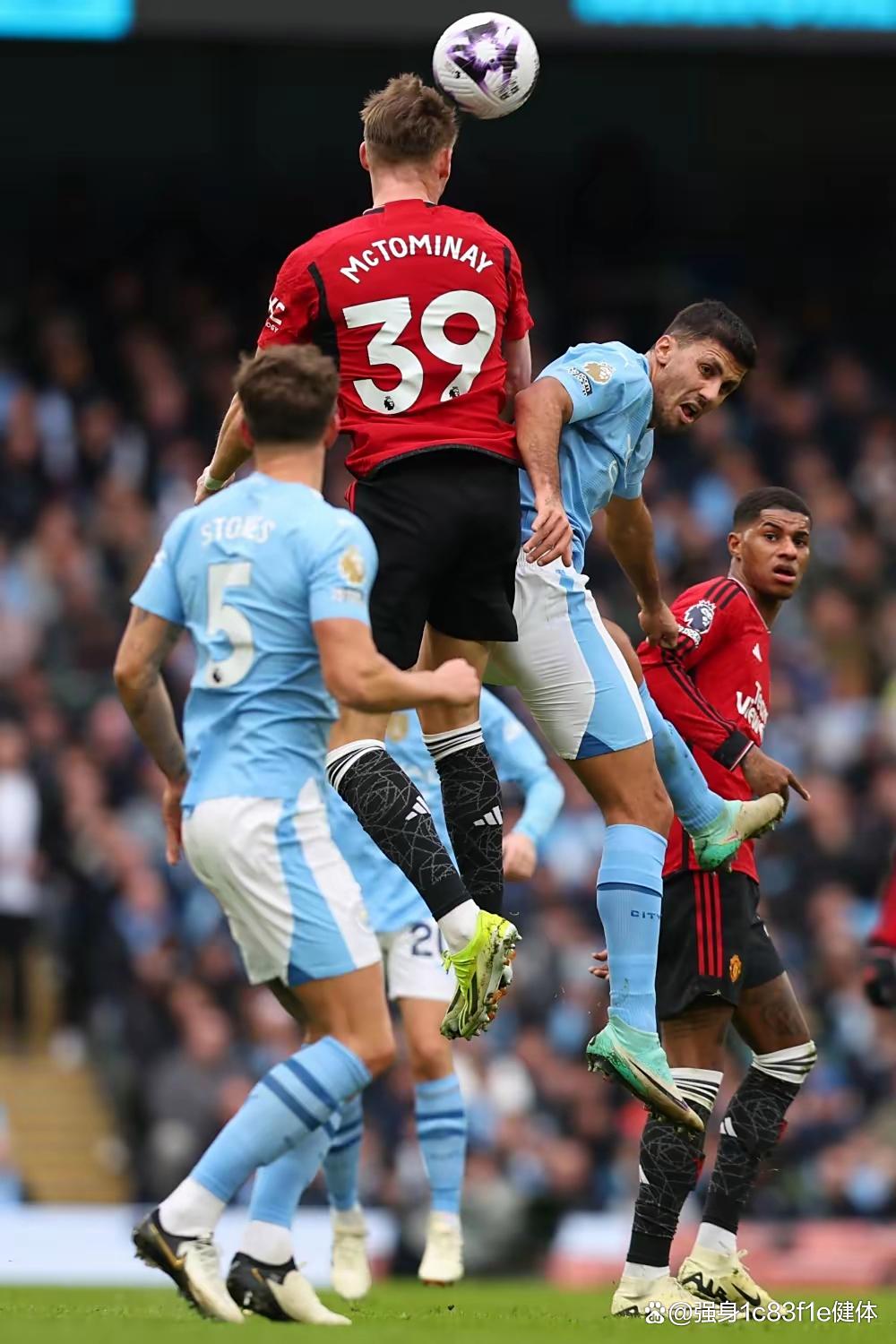 星空体育官网-里程碑夜勒沃库森外线爆发，英超冲刺阶段刷纪录，赛场秩序良好，身体对抗强度拉满的简单介绍-星空体育官网